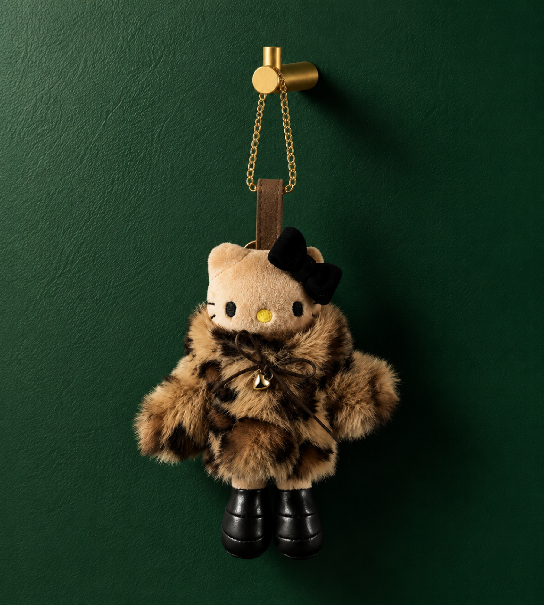 Bag Charm Hello Kitty Sobretudo | Art in Bags