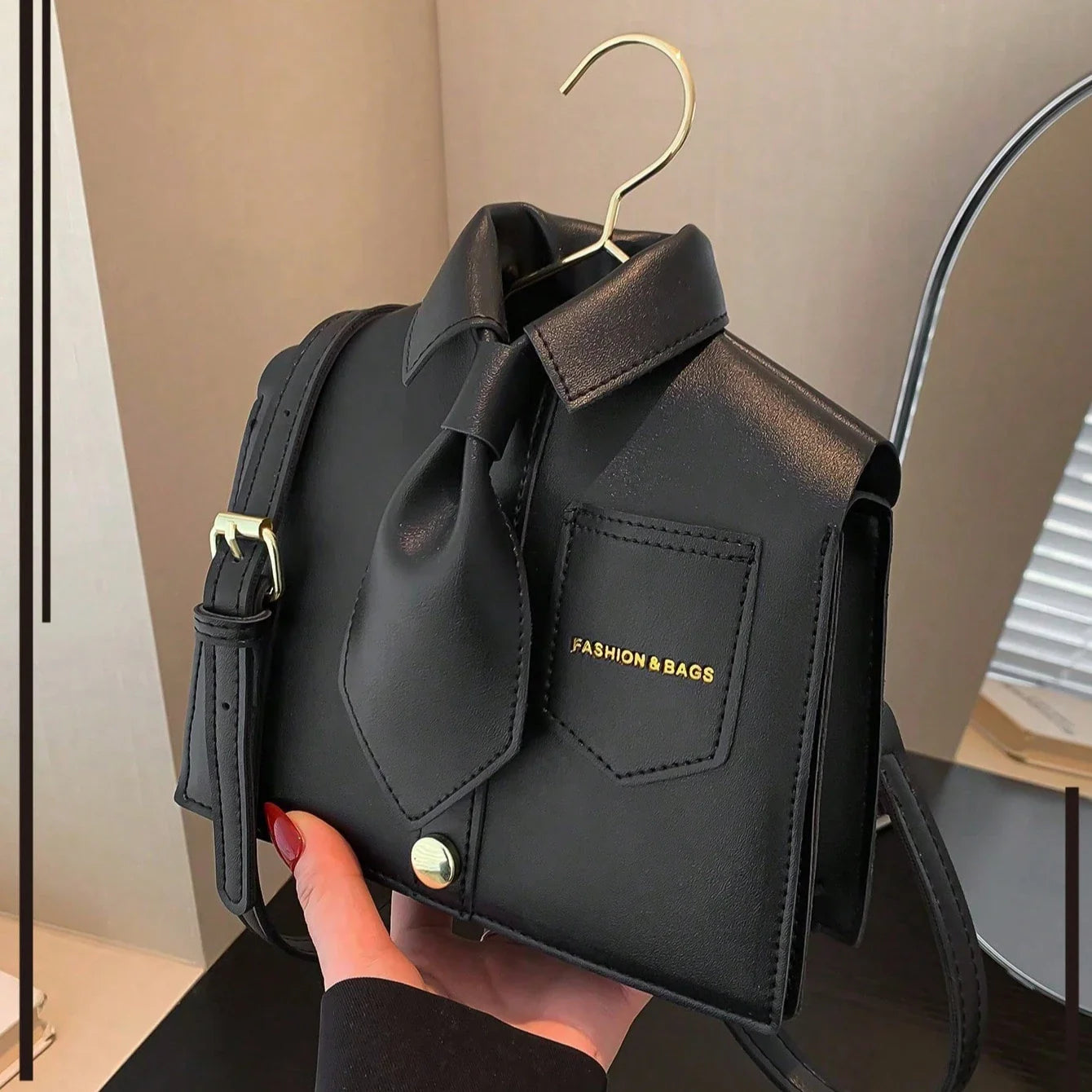 Novidade bolsa crossbody em forma de gola engraçada para mulheres, bolsa de telefone com capa flip preta elegante, presente interessante