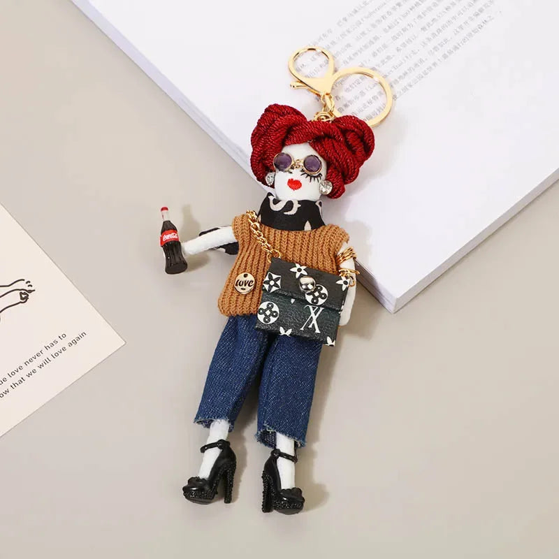 Chaveiro Mulher Cola