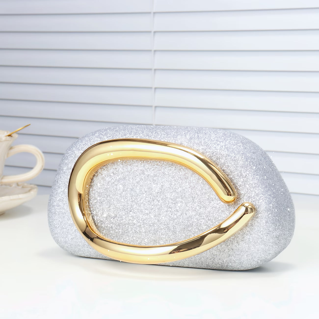 Aurea - Bolsa com arco dourado | Art in Bags