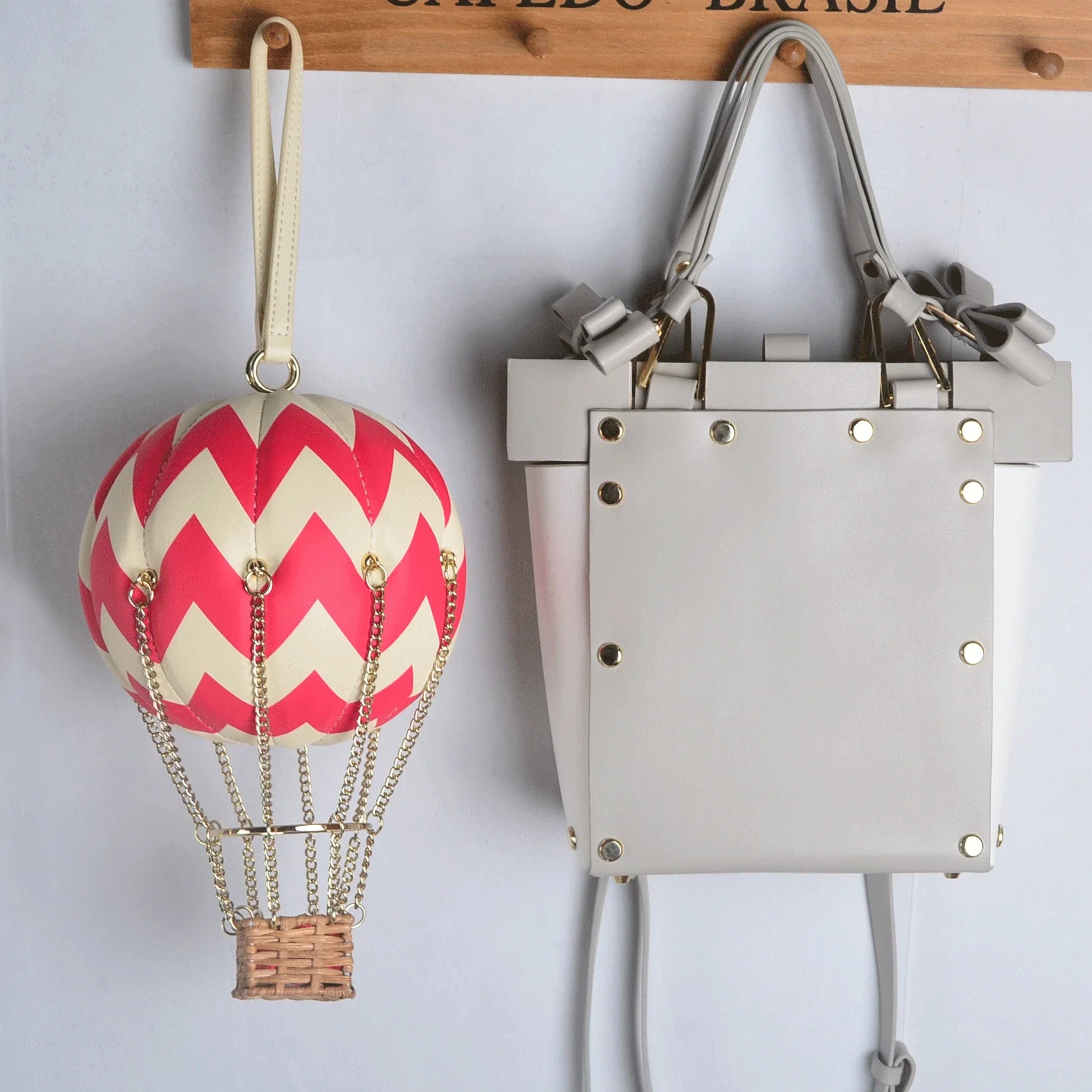 Bolsa de mão em forma de balão para mulheres, bolsa vermelha de couro pu, luxuosa, estilosa, de ombro, corrente