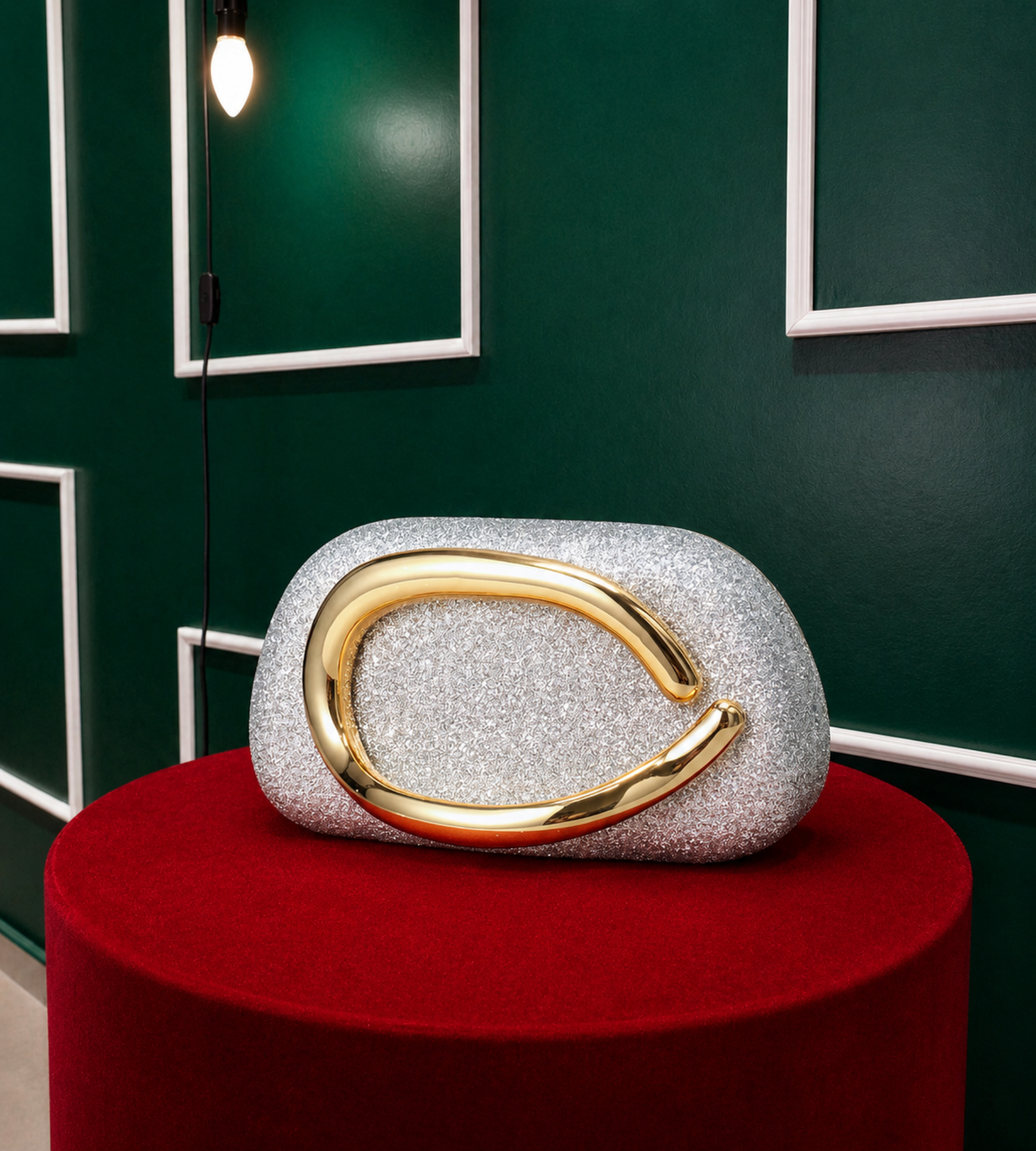 Aurea - Bolsa com arco dourado | Art in Bags