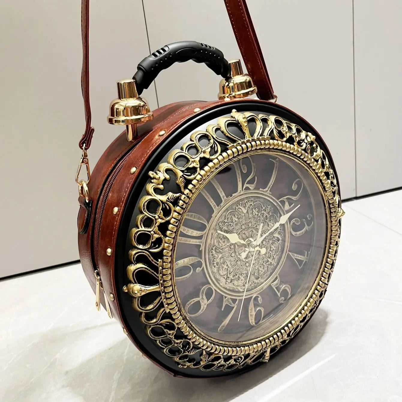 Bolsas e bolsas de designer de luxo bolsas de ombro engraçado em forma de relógio saco engraçado feminino redondo saco de couro do plutônio da mulher
