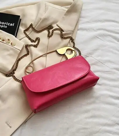 Bolsa de couro PU com correntes para as mulheres, bolsa de ombro com aba, embreagem festa moda, mini tote, tote, 2020