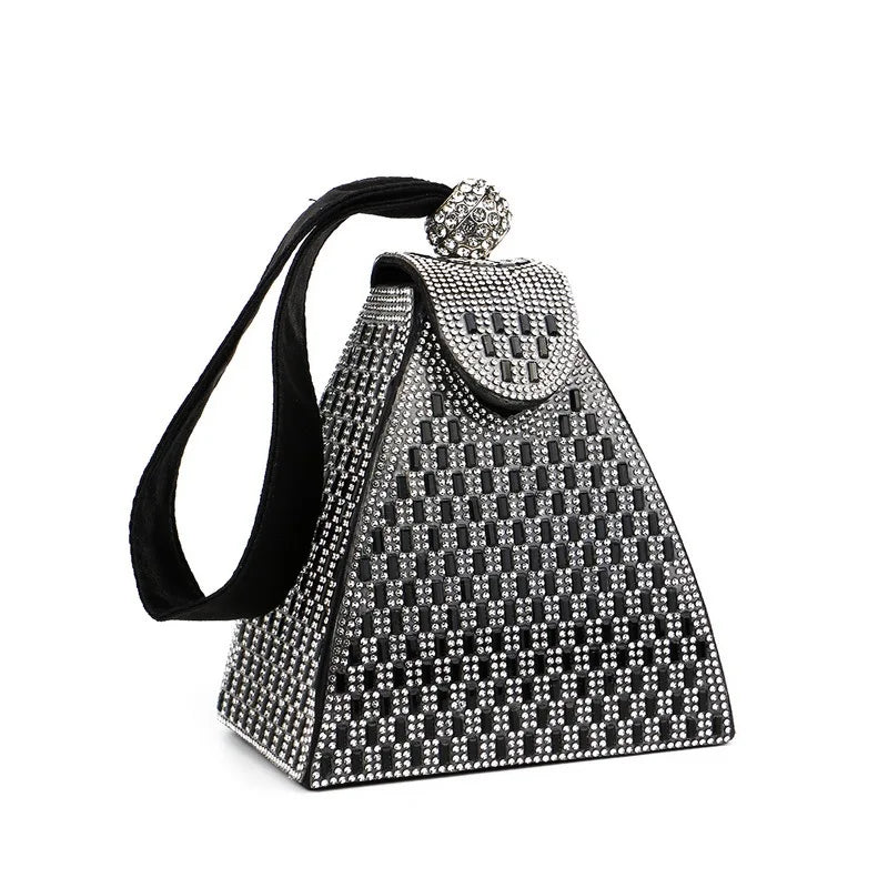 Strass sacos de noite de luxo para as mulheres novo em alta qualidade forma pirâmide moda chique ponto festa bolsa embreagem frete grátis