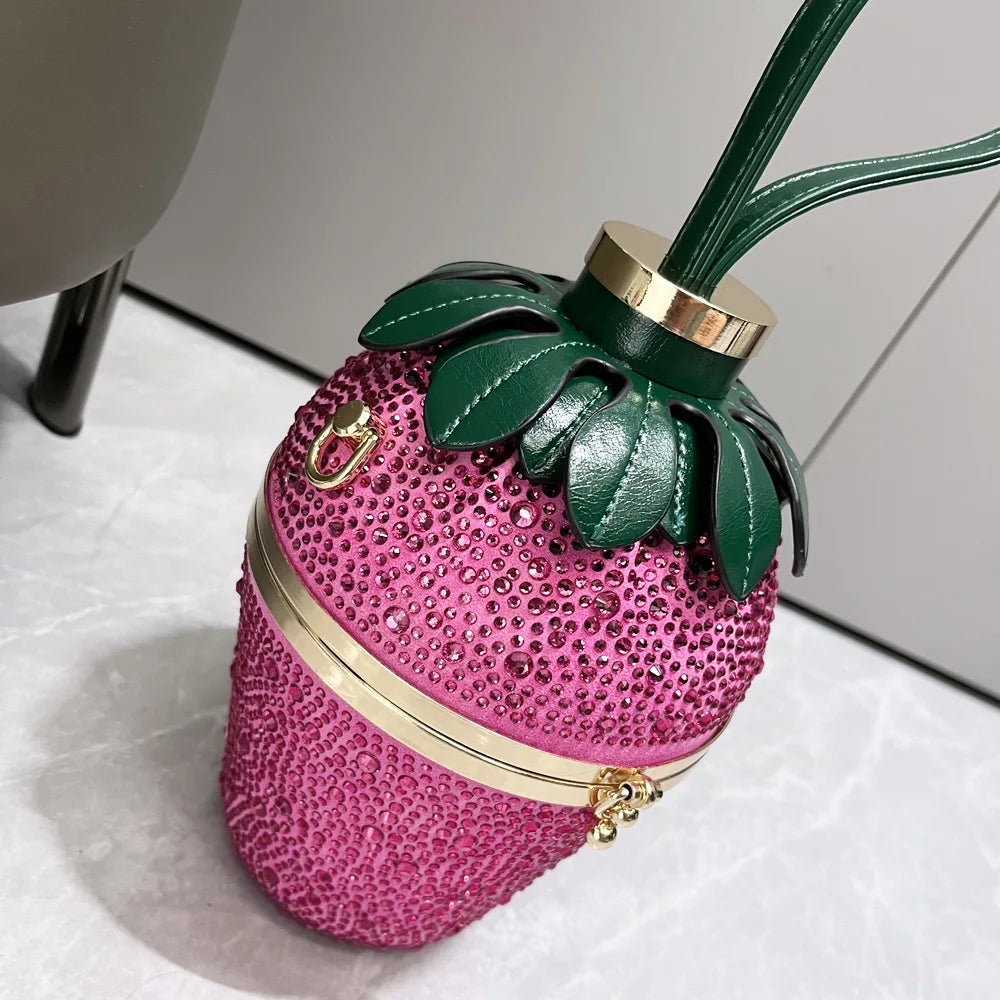 Rhinestone Evening Clutch Bag para mulheres, Strawberry Purse, Luxury Designer Handle, Shoulder Bucket Handbag para banquete de casamento