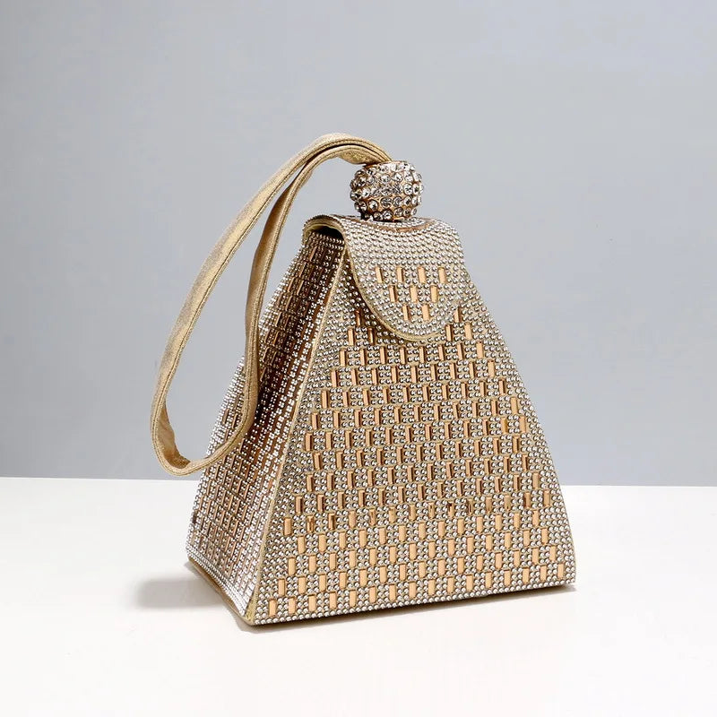 Strass sacos de noite de luxo para as mulheres novo em alta qualidade forma pirâmide moda chique ponto festa bolsa embreagem frete grátis