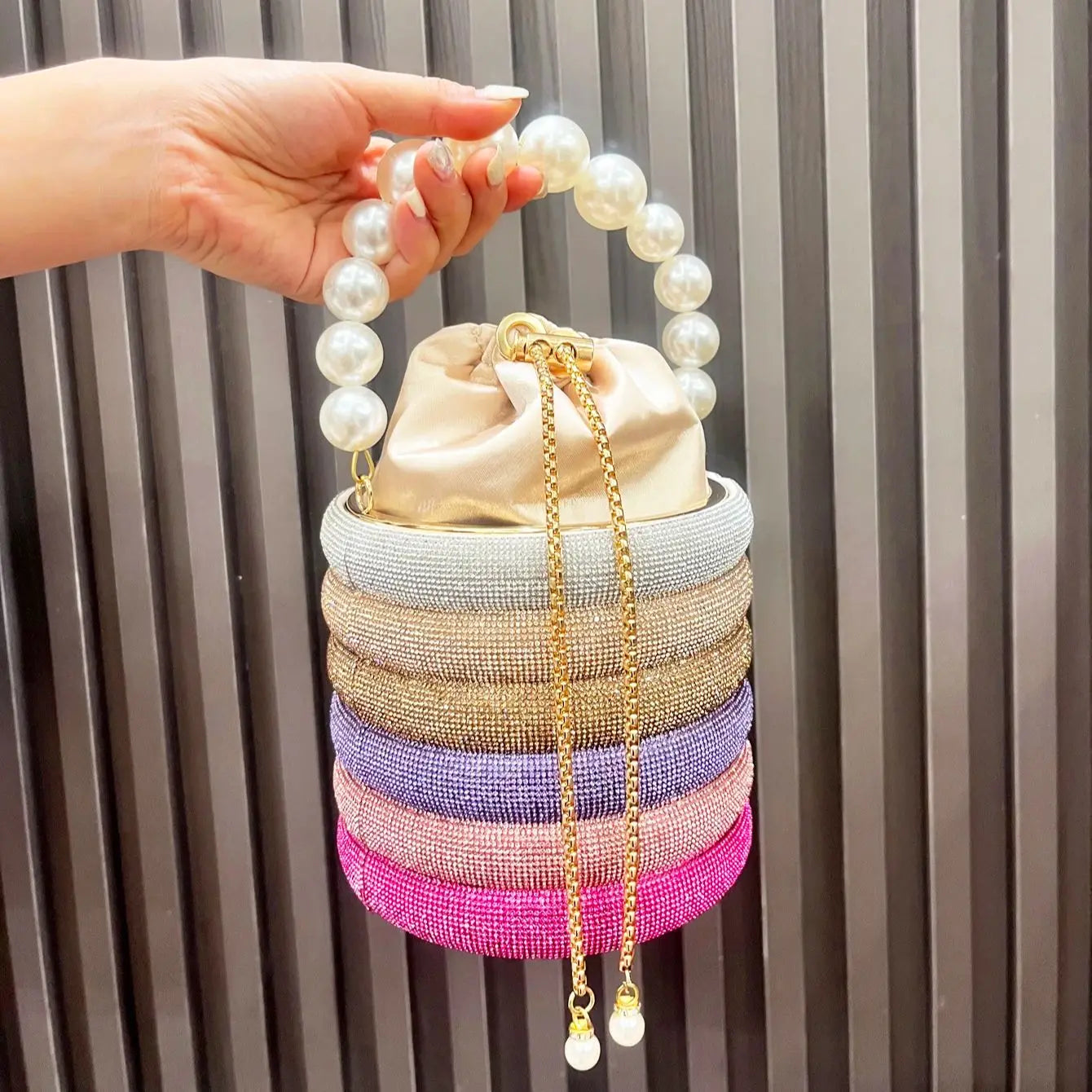 Bolsa de mão de noite com strass feita à mão, bolsa de ombro de designer de luxo, bolsa de mão de cristal brilhante, bolsa balde
